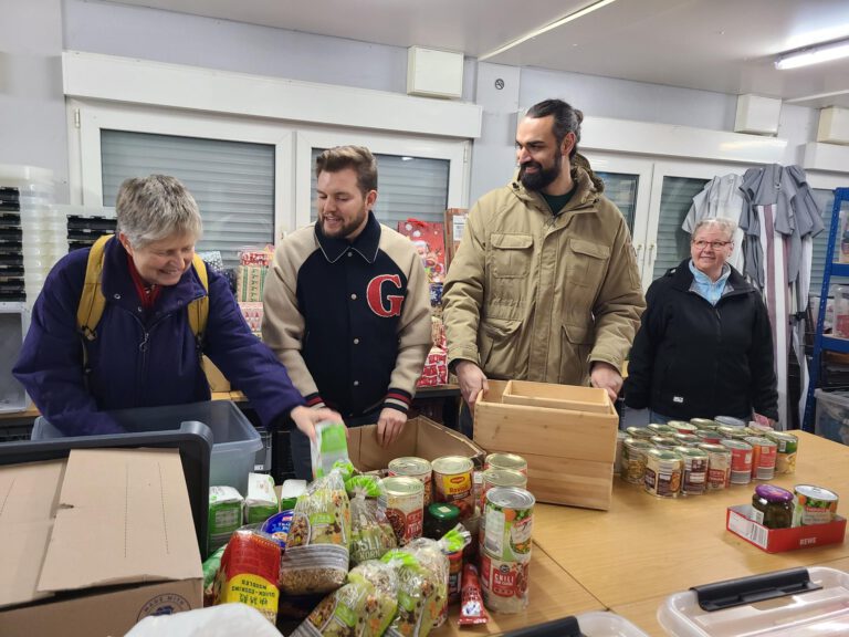 GRÜNE besuchen Lebensladen mit Felix Martin